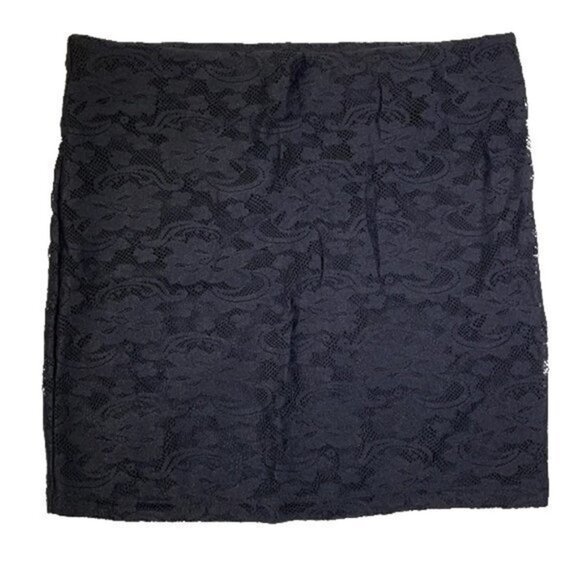 Amisu | Black Patterned Mini Skirt - Picture 1 of 6